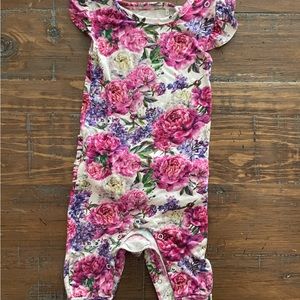 Posh Peanut Romper. Size: 12-18 months. Bamboo! So soft